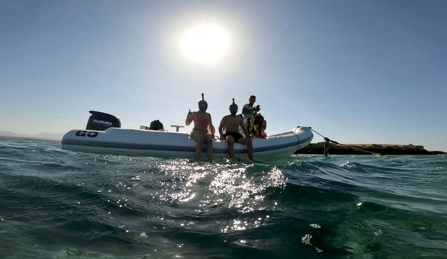 Hurghada: 3-Island Speedboat, Dolphin Watching & Snorkeling - Getting picked up in Hurghada without losing the day