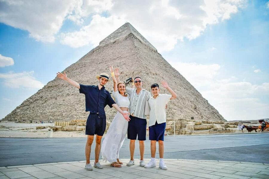 Hurghada: Cairo Pyramids, Sphinx & Egyptian Museum Day Trip - Why This Hurghada to Cairo Day Trip Works for First-Timers
