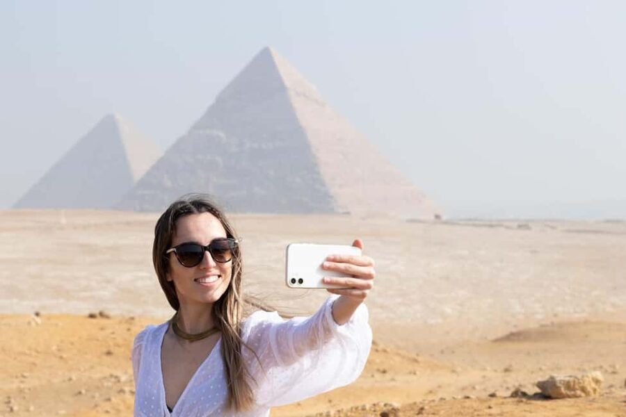 Hurghada: Cairo Pyramids, Sphinx & Egyptian Museum Day Trip - Optional Nile Boat Ride: A Calm Pause After the Walking