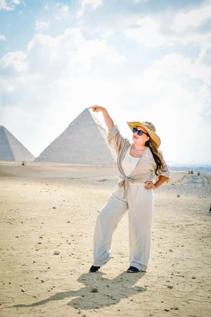Hurghada: Cairo Pyramids, Sphinx & Egyptian Museum Day Trip - The Long Van Ride from Hurghada, and How to Stay Comfortable