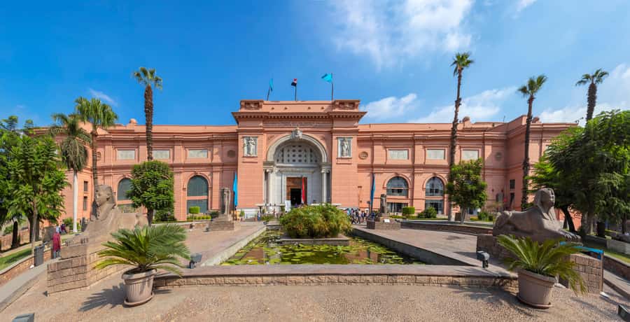 Hurghada: Cairo Pyramids, Sphinx, Museum & Bazaar Day Tour - Key things you will notice on this tour