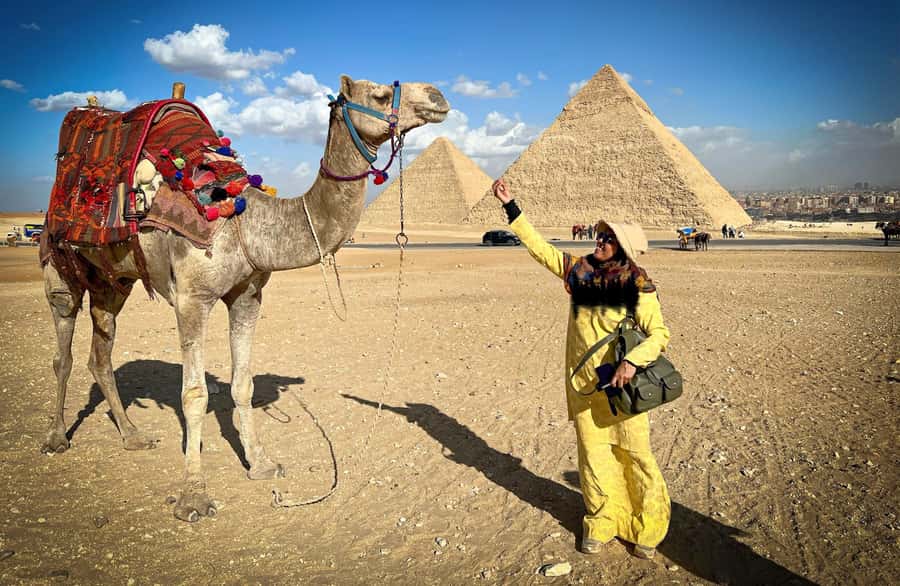 Hurghada Day Trip to Giza Pyramids, Sphinx, Museum and lunch - Lunch in Cairo: Local Food, a Real Break, and What’s Included