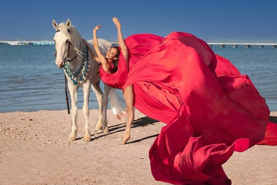 Hurghada: Desert & Sea Horse Riding with + 360° Photos - Getting picked up, arriving at the stable, and staying comfortable