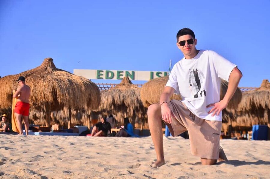 Hurghada: Eden Island Day Trip with Water Sports and Lunch - The Boat Ride Out: Comfort, Timing, and Sea Views