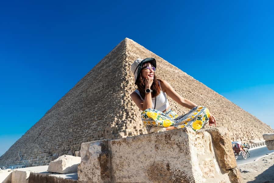 Hurghada: Full-Day Trip to Cairo by Plane - Giza Plateau City Tour: Pyramids, Sphinx, and Optional Big Moments