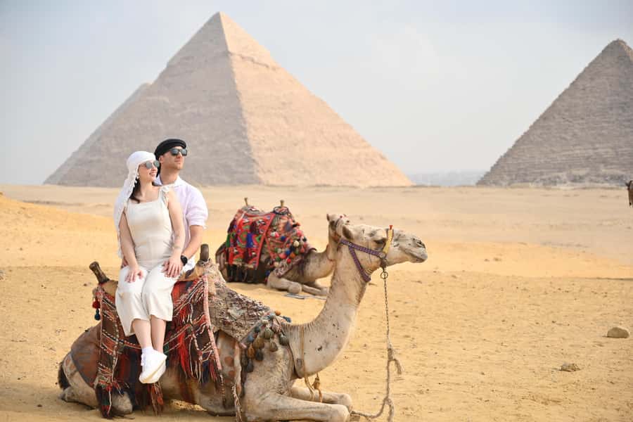 Hurghada: Giza Pyramids, Sphinx, Museum & Old Souq Day Trip - Giza Plateau: Great Pyramid, Sphinx, and Valley Temple timing