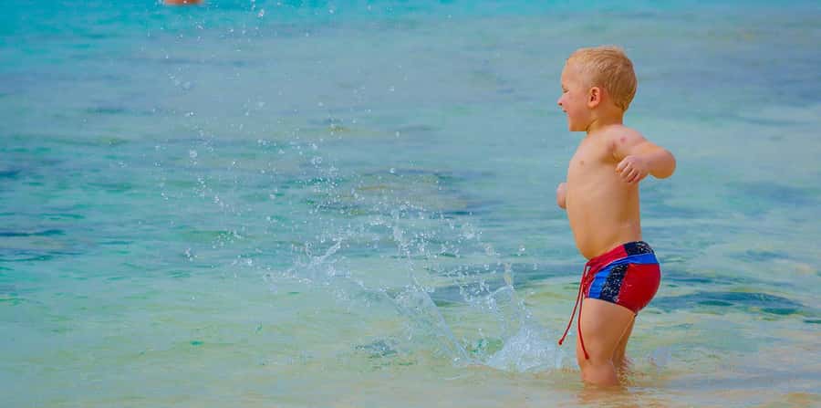 Hurghada: Hula Hula Cruise with Lunch, Massage, & Snorkeling - Transfers, route options, and what you need to pack