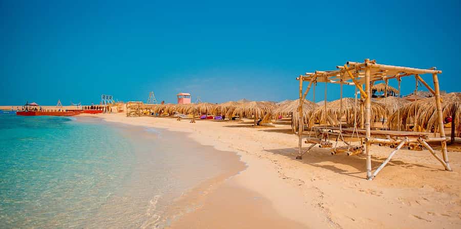 Hurghada: Hula Hula Island Boat Trip with Snorkeling & Lunch - Transfers from Hurghada, Makadi Bay, Sahl Hasheesh, and El Gouna