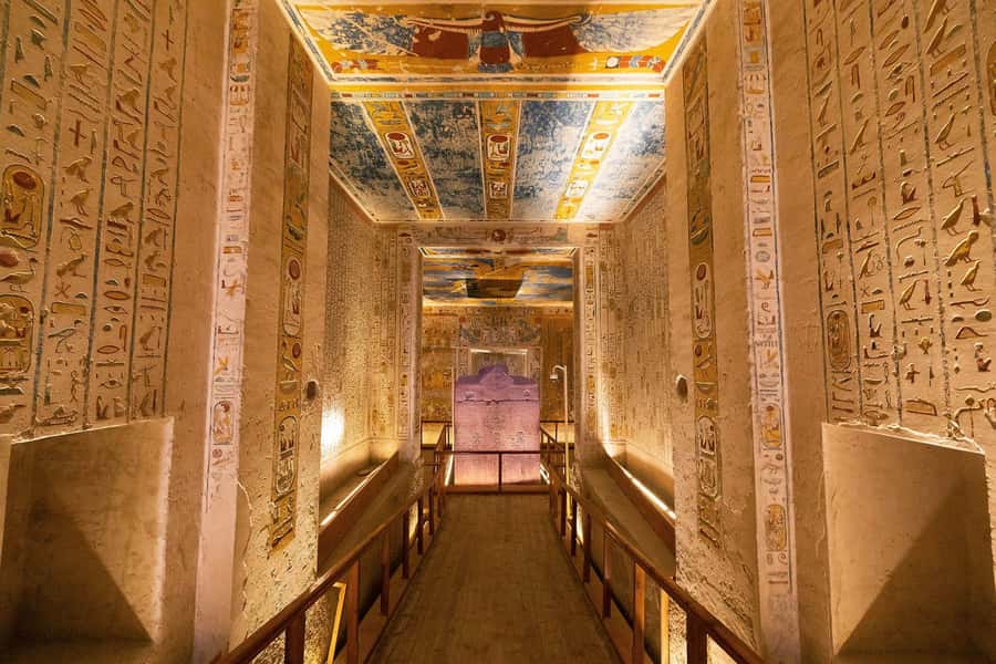Hurghada: Luxor Highlights & King Tut Tomb Tour with Lunch - Hurghada to Luxor: long drive, smart pacing, real payoff