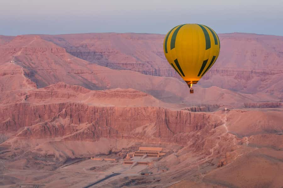 Hurghada: Luxor Hot Air Balloon Ride and Day Tour With Meals - Hatshepsut’s mortuary temple: cliff architecture that rewards your attention