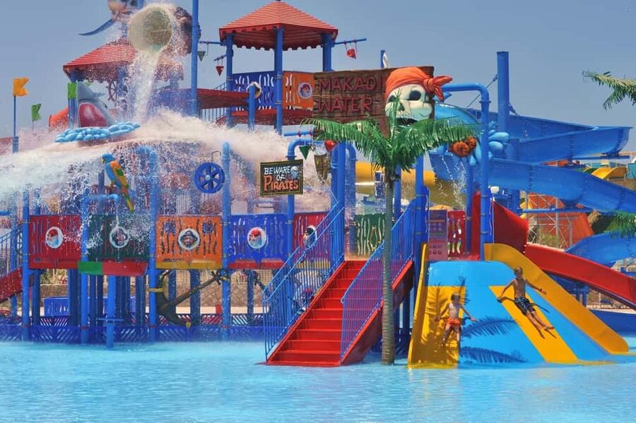 Hurghada: Makadi Water World with Lunch & Transfers - Thrill rides that define the park: Twister, Kamikaze, and Turbo Tunnel