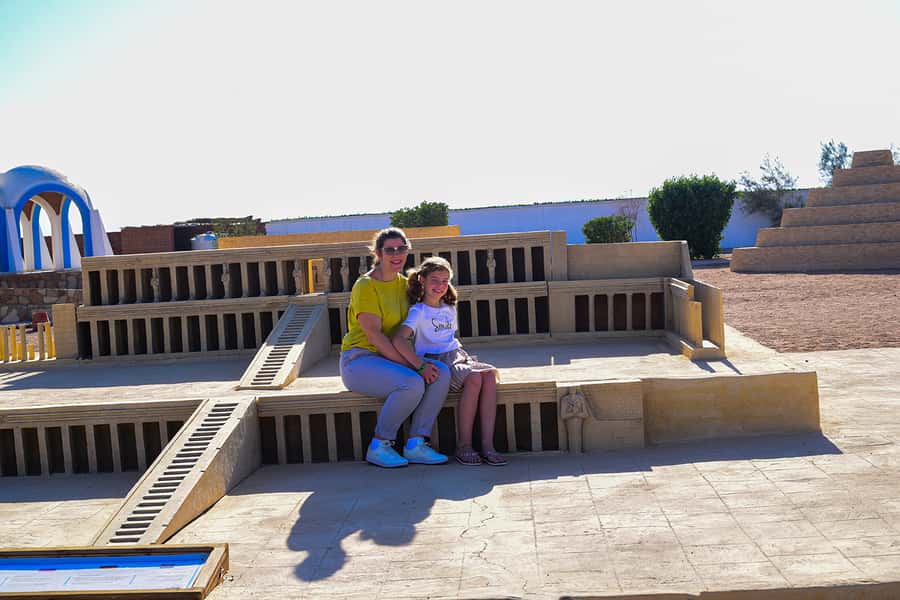 Hurghada: Mini Egypt Park Entry Ticket, Tour, and Transfers - Tips to make your Mini Egypt Park visit smoother