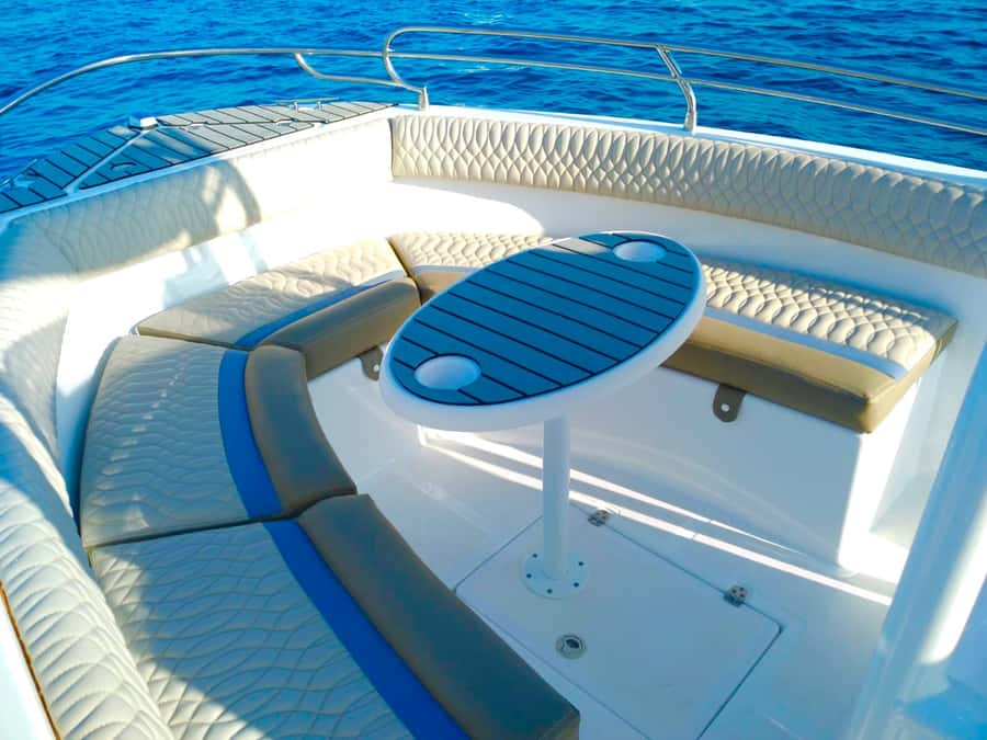 Hurghada: Orange Bay Dolphin Watching, Snorkeling & Lunch - Optional short flight over the Red Sea: a quick aerial upgrade