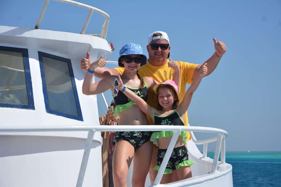 Hurghada: Orange Bay Island Boat Trip w/ Breakfast and Lunch - Meeting point in Hurghada: Moreno Horizon & Spa, second gate, Zanetta signs