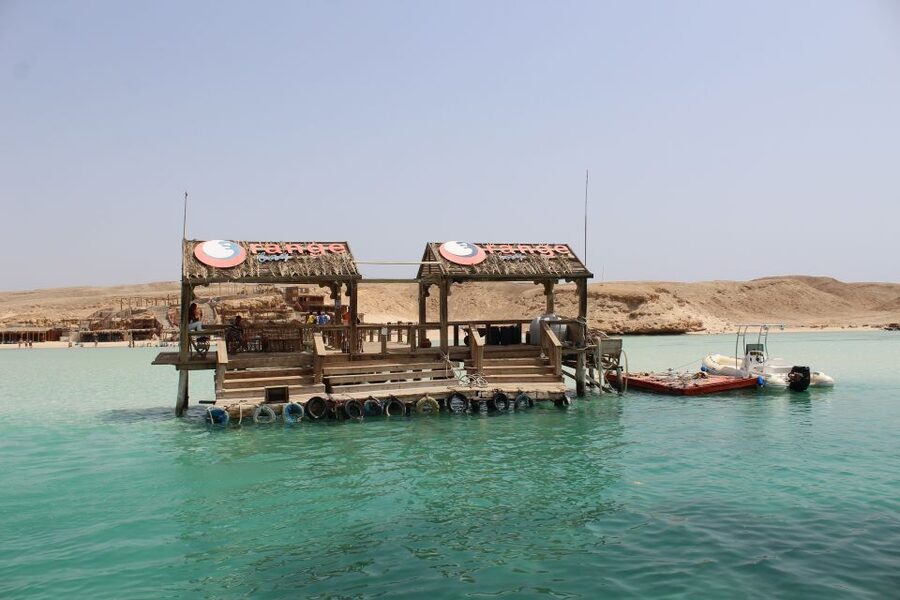Hurghada: Orange Bay Snorkeling with Lunch & Optional Diving - Key things that make this outing worth your time