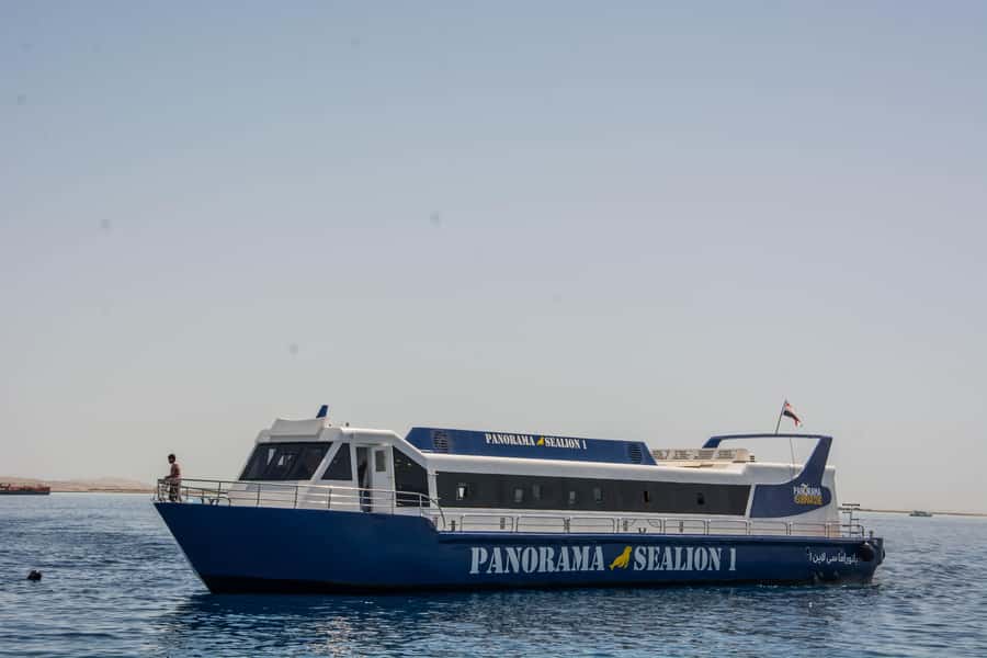 Hurghada: Panoramic Semi-Submarine Cruise with Snorkeling - Hurghada semi-submarine: seeing the Red Sea from 5 meters down
