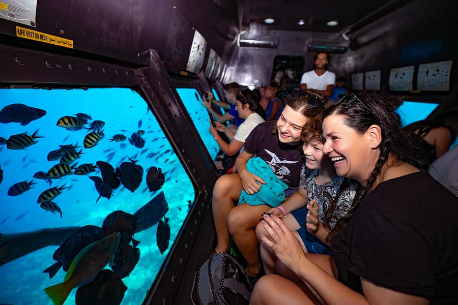 Hurghada: Panoramic Semi-Submarine Cruise with Snorkeling - Photos, photographers, and what costs extra