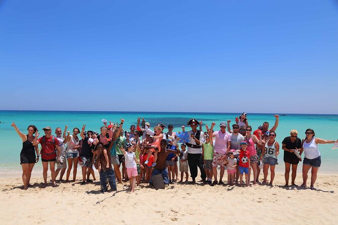 Hurghada Pirates sailing boat to Orange bay & Buffet Lunch - Buffet lunch onboard: what you get and how to plan around it