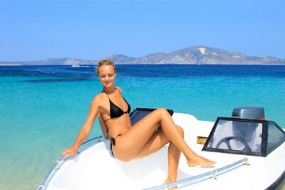 Private 4 Hours Speedboat Dolphin House Snorkling Tour
