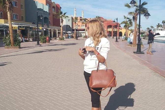 Hurghada Private Guided City Tour with Shopping - New Hurghada Marina, with entrance included for the viewpoint payoff