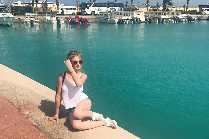 Hurghada Private Guided City Tour with Shopping - Downtown and bazaars, how to shop smarter instead of getting stuck in a sales loop