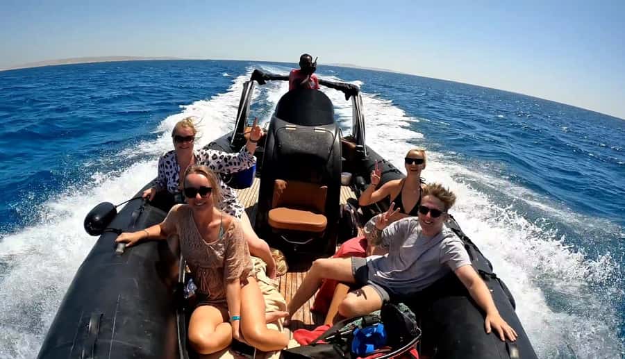 Hurghada: Private Speedboat to Dolphin House with Pickup - Should you book this Hurghada Dolphin House speedboat tour?