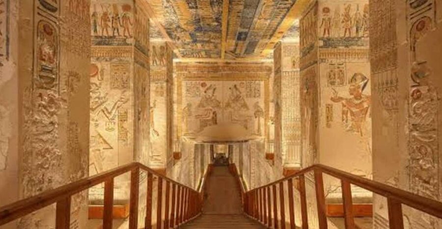 Hurghada: Private Trip to Luxor & Valley of the Kings - Valley of the Kings: What You Actually See and How to Get More From It