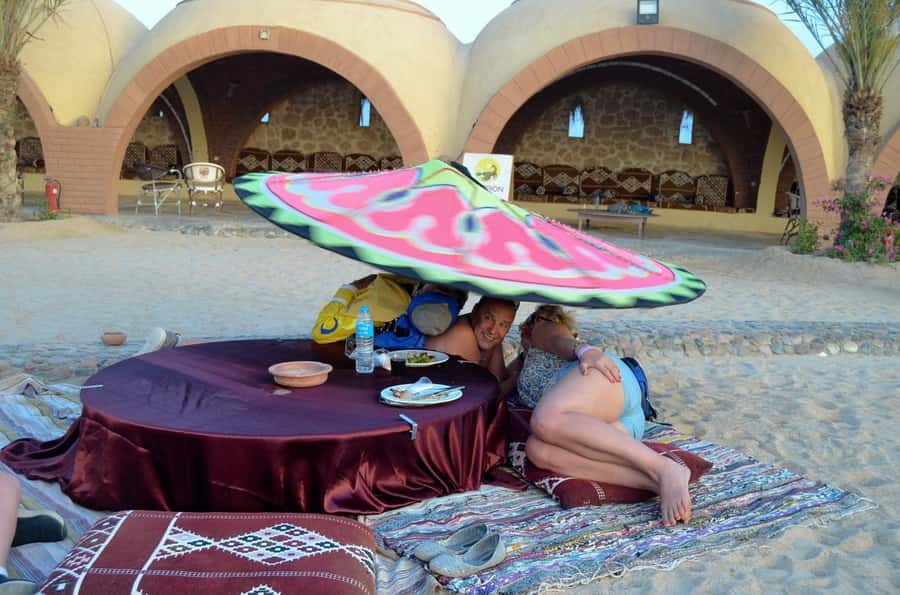 Hurghada: Quad and Buggy Safari with Dinner and Show - Getting From Your Hurghada Hotel to the Desert Dunes