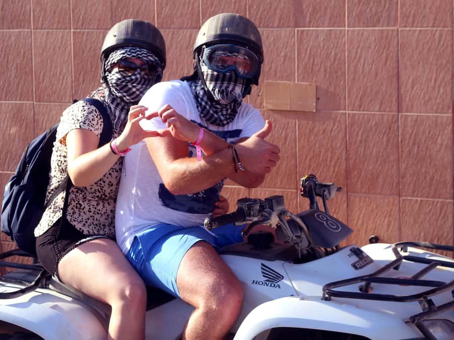 Hurghada: Quad Bike Tour of the Desert and Red Sea - Camels and Horses: The Included Bonus That Adds Texture