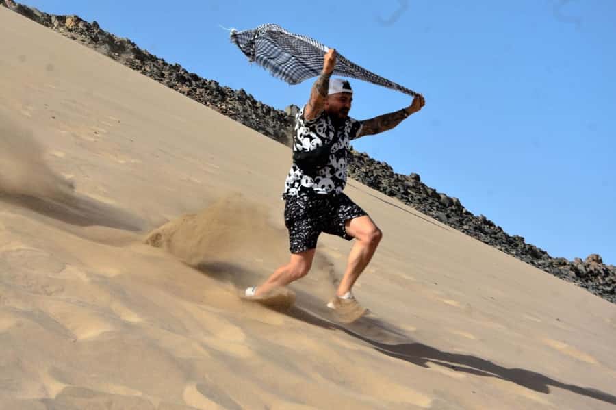 Hurghada: Red Sea Desert Quad Biking Tour & Sand Mountain - Guides, Languages, and the Culture Bits You Actually Remember
