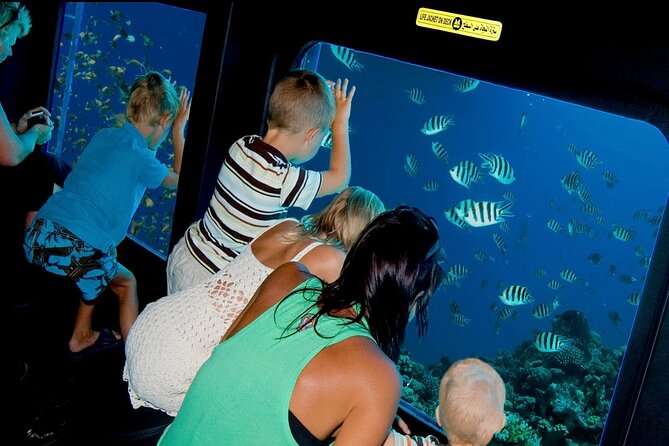 Hurghada: Royal Seascope Submarine Cruise with Snorkel Stop - Underwater comfort: air-conditioned seating and big windows
