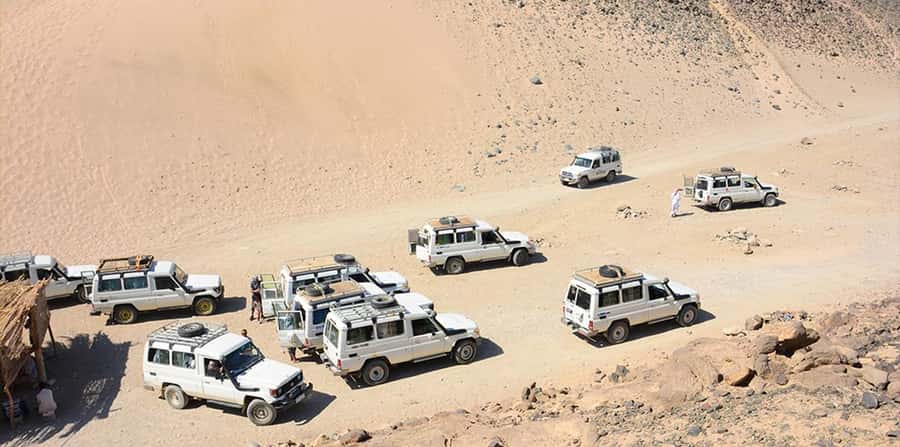 Hurghada: Safari Jeep, Buggy, Camel, Quad, Bedouin Dinner - What You’re Really Doing in the Hurghada Desert