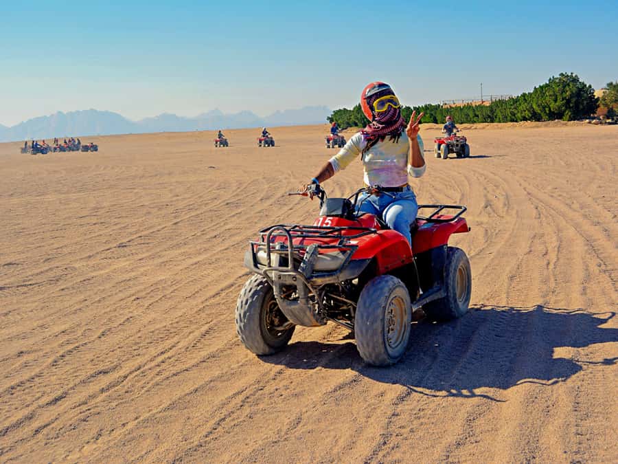Hurghada: Safari Jeep, Quad, Buggy, Camel Ride & BBQ Dinner - From your Hurghada hotel to the Sahara: how the day starts
