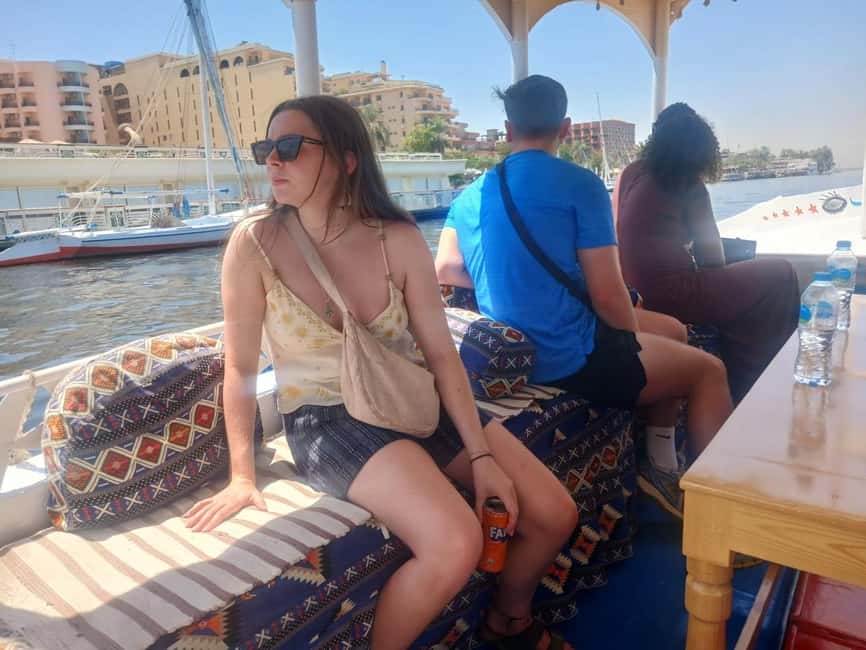 Hurghada: Small Group Day Tour to Luxor with Nile Boat - Colossi of Memnon: Two Giants at the Temple Entrance