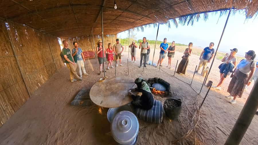 Hurghada: Star Stargazing Desert Adventure by Jeep & Dinner - Who should book this desert stargazing adventure, and who should skip it