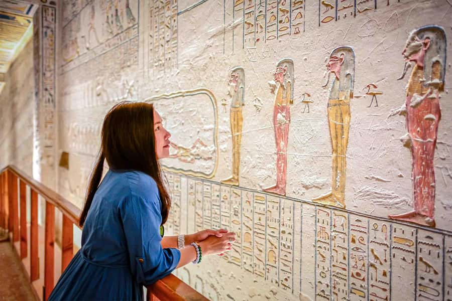 Hurghada: Valley of Kings Hatshepsut & Karnak Luxor Day Trip - Colossi of Memnon: fast stop, big “wow” factor