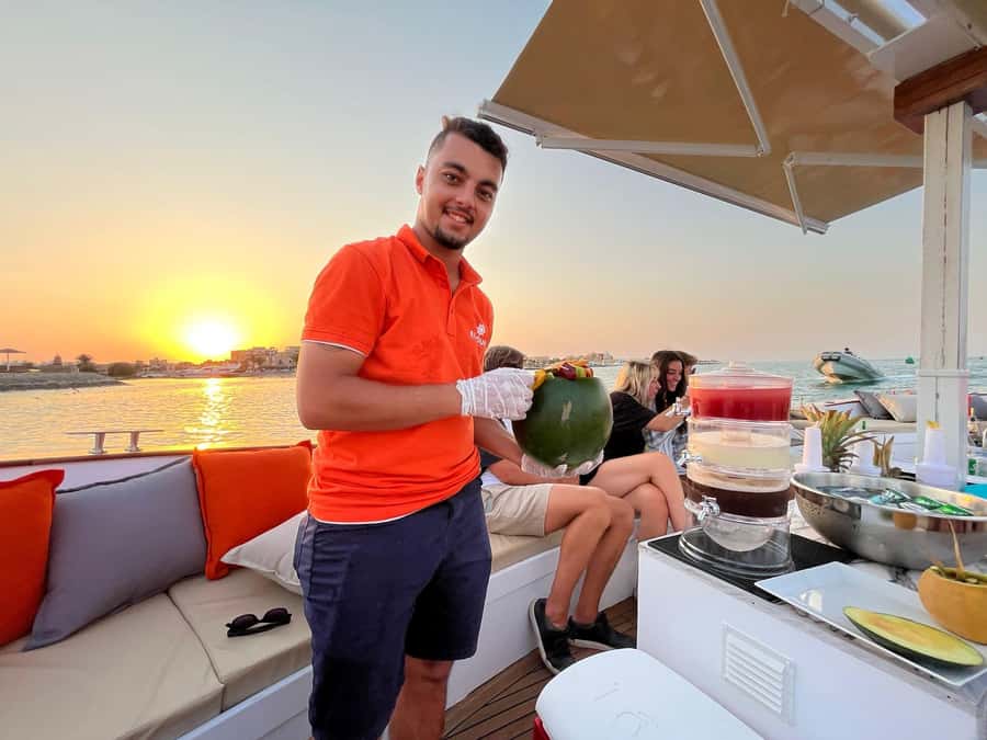 Lagoon trip El Gouna - Getting Aboard in Downtown El Gouna, Kafr Old Town to the Marinas