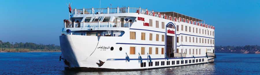 Luxor: 4 Days Nile Cruise with Guided Tours & Abu Simbel - Day 2: Edfu Temple with horse-and-carriage, then Kom Ombo at sunset