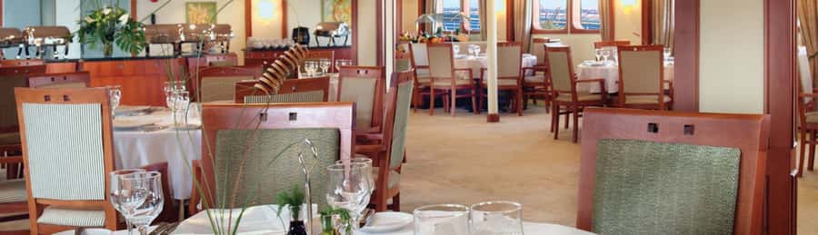 Luxor: 4 Days Nile Cruise with Guided Tours & Abu Simbel - On-board life: 5-star cabins, meals, and the practical comfort issues