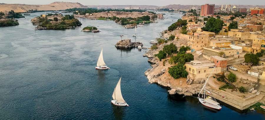 Luxor: 5 Days Nile Cruise with Guided Tours & Abu Simbel - Price and what you get for $720, plus what costs extra
