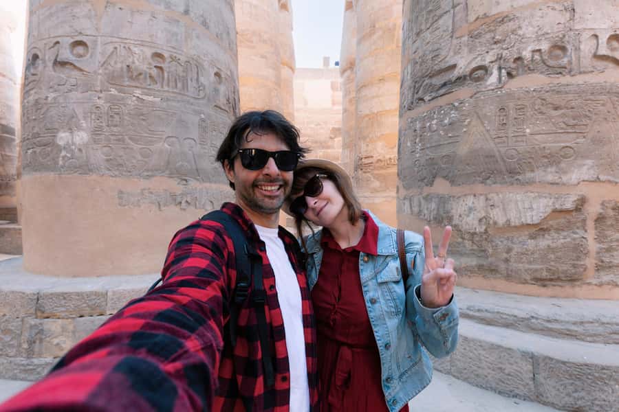 Luxor: All-Inclusive West Bank Tour, Sound & Light Show - Lunch in a local Egyptian restaurant: fuel for the afternoon shift