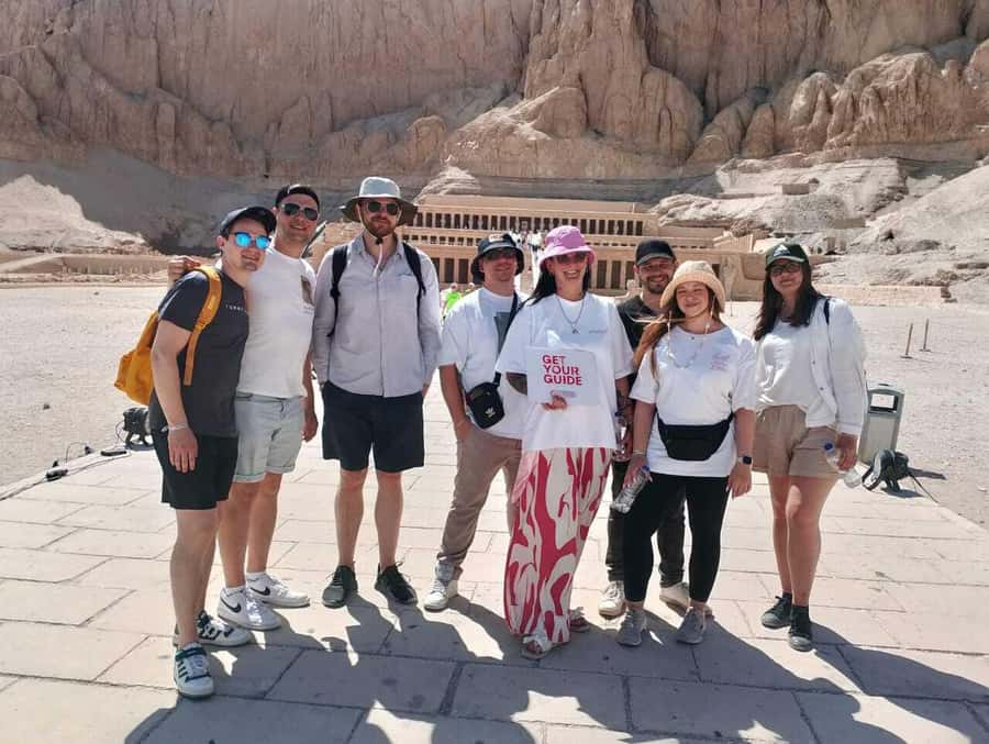 Luxor Day Trip from Hurghada Small Group & Tutankhamun Tomb - Karnak Temple, the Sphinx Avenue, and the Fast Way Through the Busy Parts