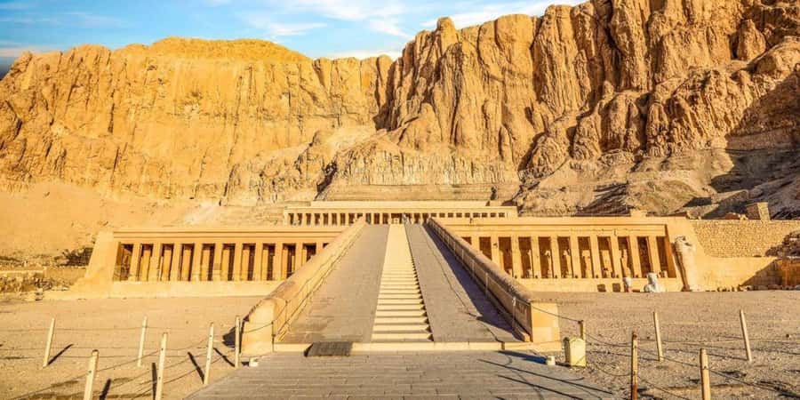 Luxor Day Trip from Hurghada Small Group & Tutankhamun Tomb - Nile Boat Crossing and Lunch: What’s Included, What Isn’t