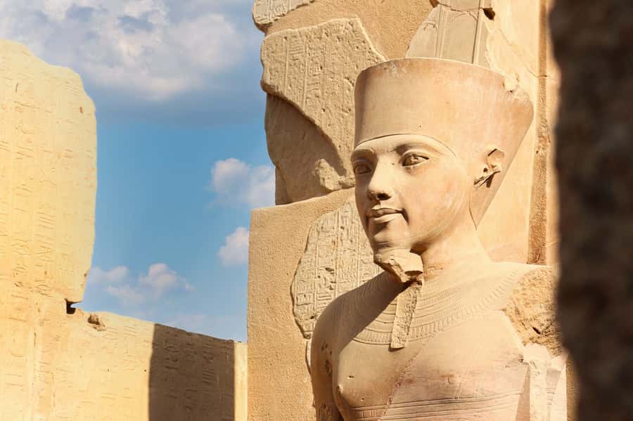 Luxor Day Trip from Hurghada Small Group & Tutankhamun Tomb - On the Ground in Luxor: Timing, Heat, and Queue Tactics
