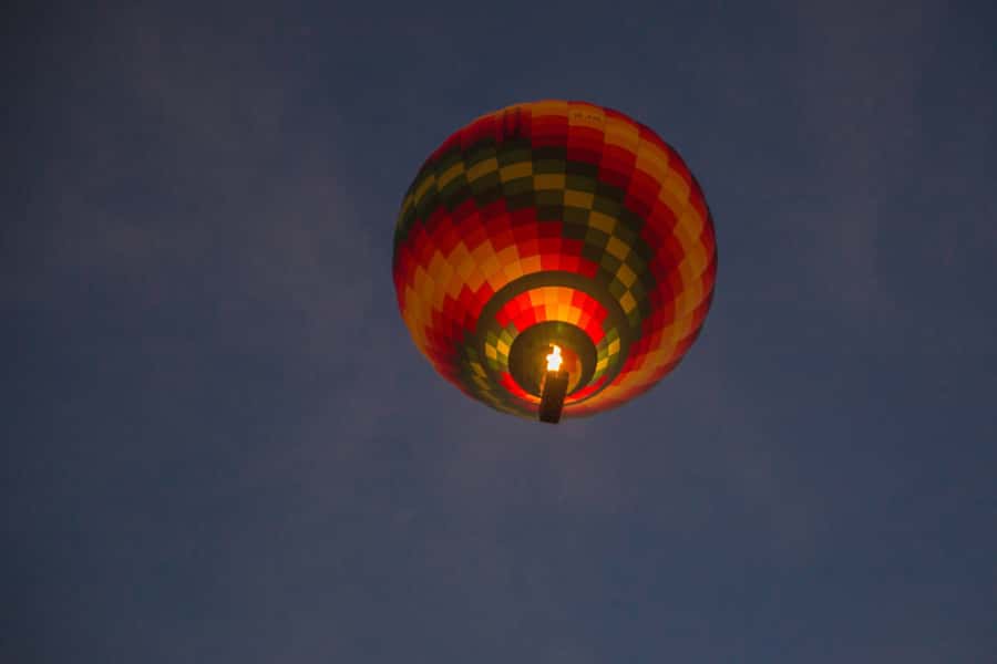 Luxor: Deluxe Sunrise Hot Air Balloon - The sunrise moment: golden light over the East Bank