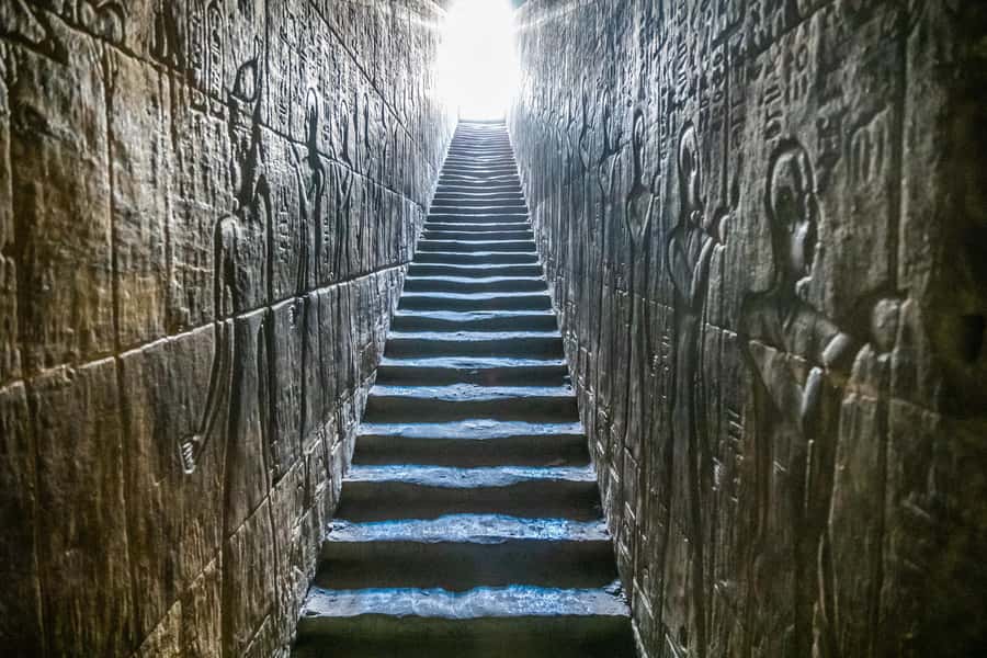 Luxor: Edfu, Kom Ombo, Abu Simbel Private Tour & Entry Fees - Key Things You’ll Notice on This Luxor to Aswan Temple Day