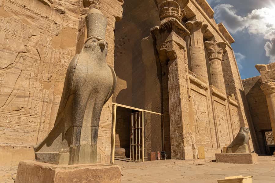 Luxor: Edfu, Kom Ombo, Abu Simbel Private Tour & Entry Fees - The Value of a 3-Temple Route From Luxor to Aswan