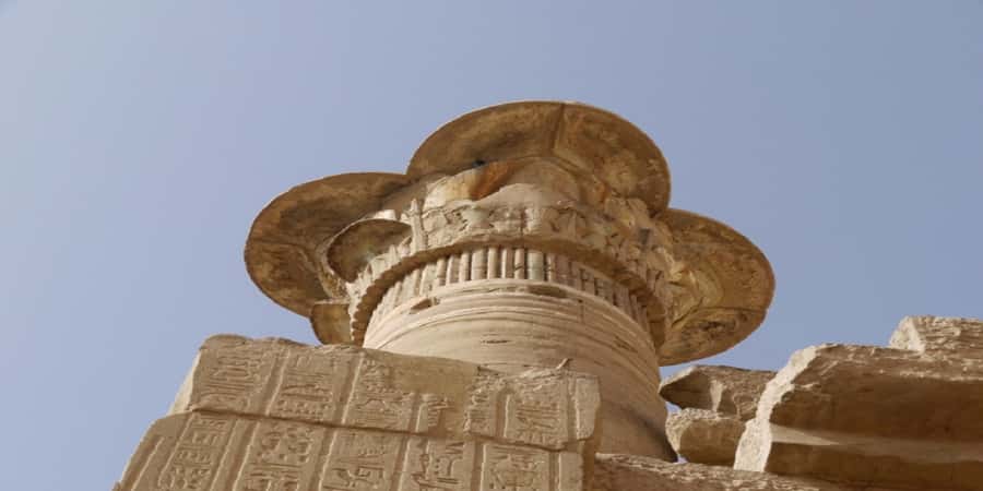 Luxor: Habu, Deir El Medina, Shared tour, Guide, and Lunch - Deir El-Medina and Medinet Habu in One Half-Day: Why This Order Works