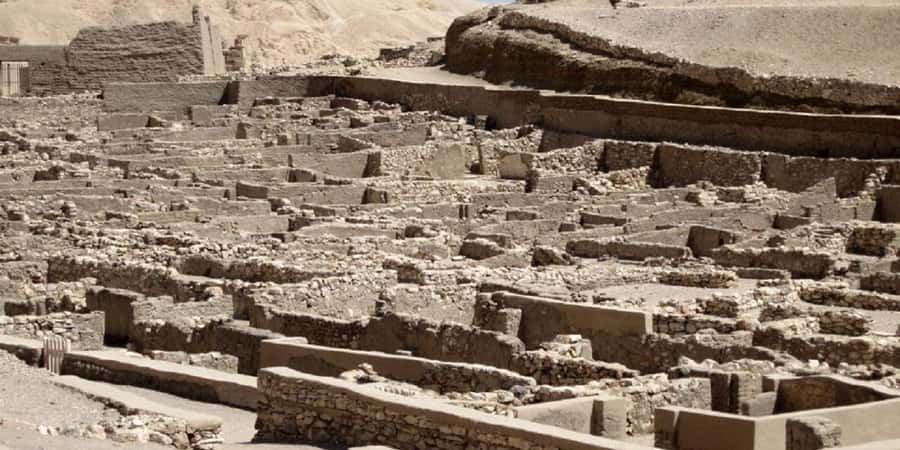 Luxor: Habu, Deir El Medina, Shared tour, Guide, and Lunch - Photography and Asking Better Questions at Each Site