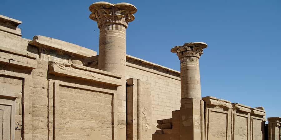 Luxor: Habu, Deir El Medina, Shared tour, Guide, and Lunch - Pickup, Guide, and a 5-Hour Plan That Fits a Busy Luxor Schedule